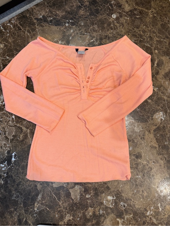 Guess Tops - Guess Peach Ribbed Henley Long Sleeve Top